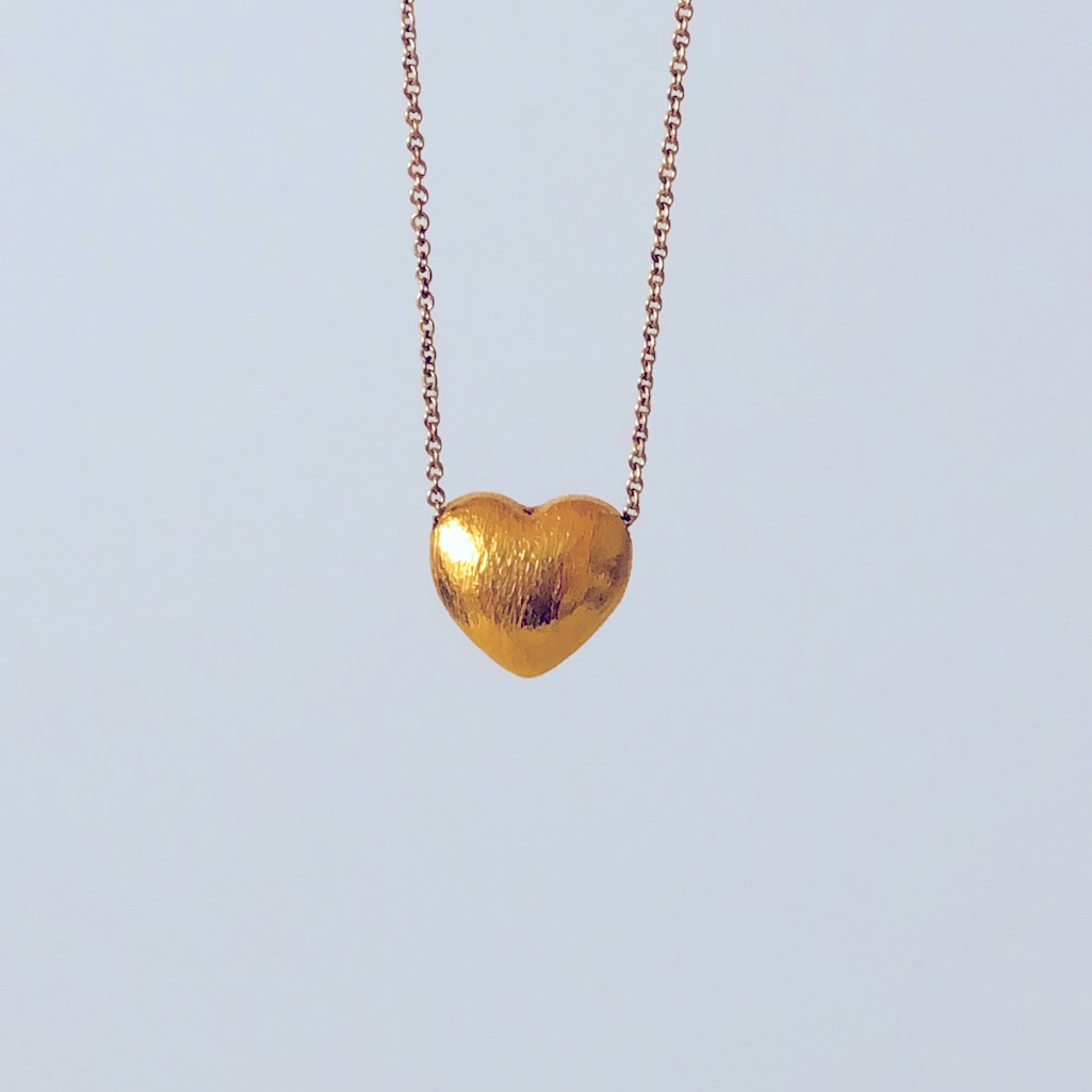 Kt Collection Gold Heart Necklace
